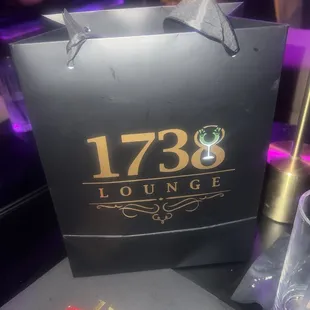 Togo bag for our food 10/10