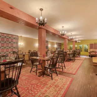 Restaurant from Entrance