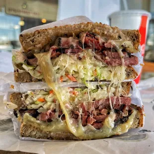 The Bomb Pastrami (IG: @foodwithbros)