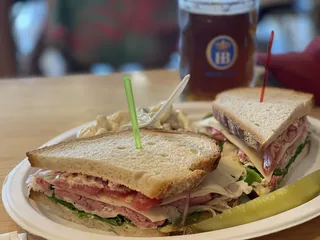 Globe Deli