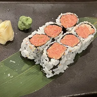 food, sushi and sashimi, sushi, sashimi