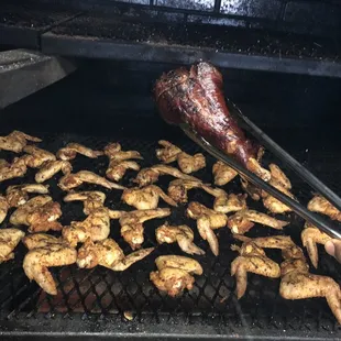 Grilled Wingz and smoked turkey legz, (smoked itemz sold only on Sundays) all smoked itemz will be sold daily in the future.