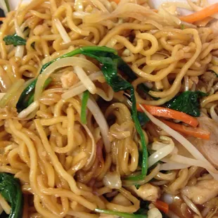 Chicken Lo Mein $7.99