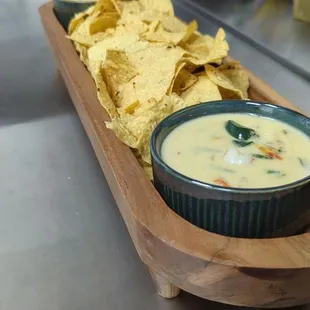 Chips &amp; Queso Cheese Dip