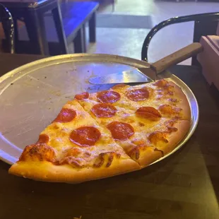 They don't skimp on the cheese!