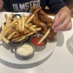 Kids chicken tenders