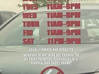 Woody's Pub and Grub