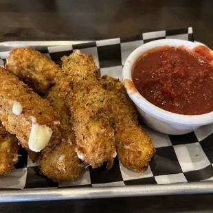 Mozzarella Sticks