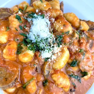 pasta, pasta dish, food