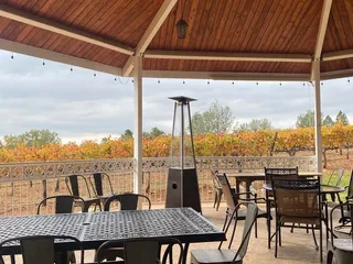 Fenton Herriott Vineyards