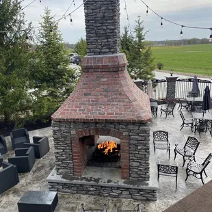 Outdoor fireplace
