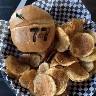 Carolina Burger
