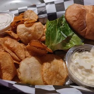 Smashburger with homemade chips.