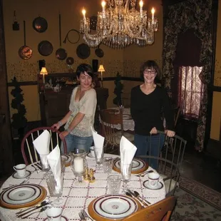 breakfast room! YuM!