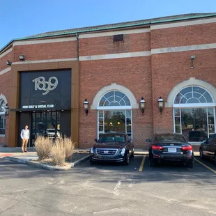 Entrance- there is good parking here