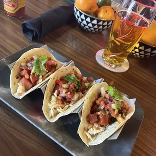 Tuna Poke Tacos (3)