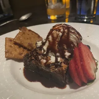 Chocolate Pecan Brownie Pie