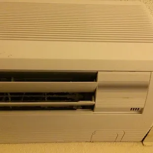 Dirty and noisy AC. Staff said all of them here are the same.