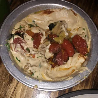 Crispy Garlic & Tomato Hummus - lunch