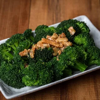 Broccoli with Meat Sauce