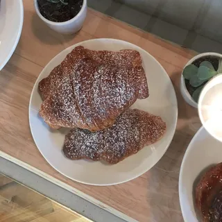 Lemon Cream Croissant