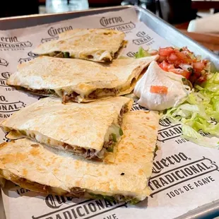 Steak Quesadilla |Instagram @restaurant_aholic