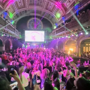 1902 Night Club