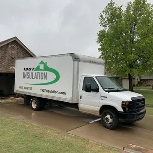 Edmond Attic Insulation.

https://1907insulation.com/contact-us/