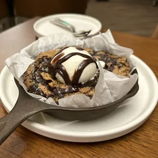 dessert, food