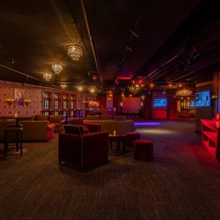 Make your night unforgettable with live entertainment, from piano players to burlesque dancers, and impeccable cocktails at 1...