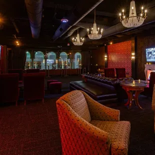 Discover the hidden 6,500 sq ft venue perfect for hosting up to 700 guests at 1923 Prohibition Bar, offering a flexible and u...