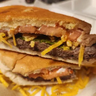 Pan Con Bistec