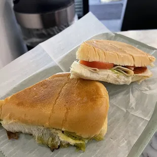 Mojo Pesto Turkey Sandwich