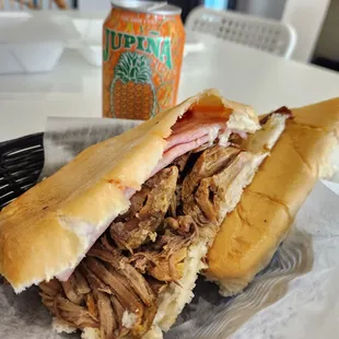 Cuban sandwich