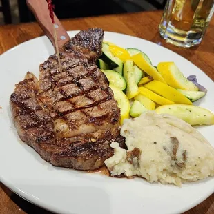 Ribeye with seasonal veggies and garlic mash potatoes