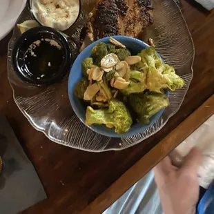 Broccoli Almondine