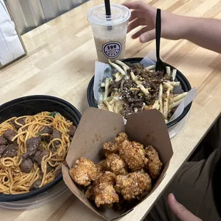 Boneless Wings, Garlic Noodles Beef, Cheesy Bulgogi Fries