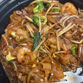 Pad See Ew Shrimp