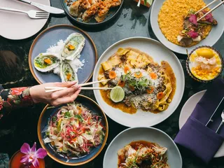 NUE Elegantly Vietnamese