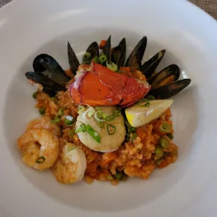 Seafood paella