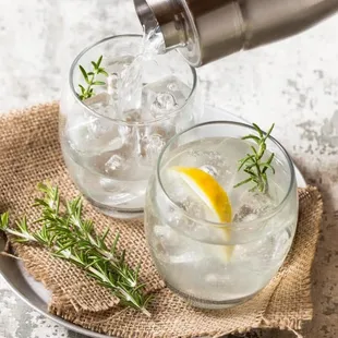 Jin and Tonic 1979 Style