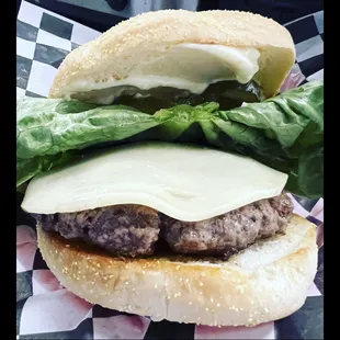 Burger w provolone