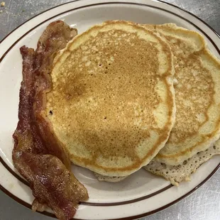 Pancakes and bacon