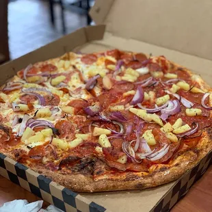 XL custom pizza