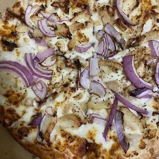 Chicken Alfredo Pizza