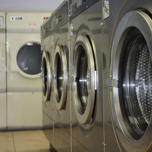 Large capacity front load washers to get your laundry done quickly or if you have blankets, comforters, or other large items.