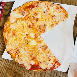 Kids cheese pizza