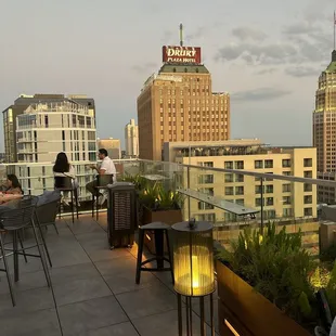 Cool place to hang out!