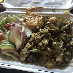 Shawarma chicken over rice and salad (Portuguese style)