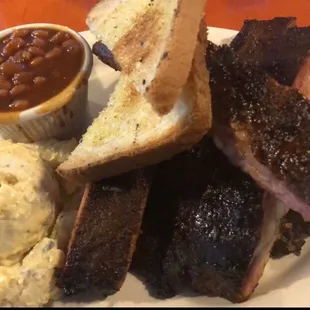 Ribs w/ potato salad and baked beans